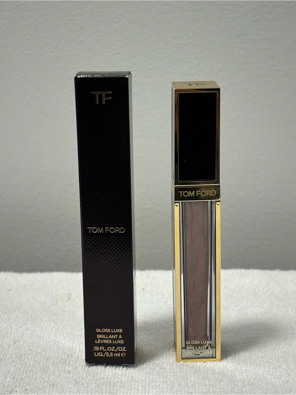 Tom Ford Gloss Luxe Lip Gloss in Shimmery Brown-Gold